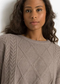 Pull oversize en maille torsadée