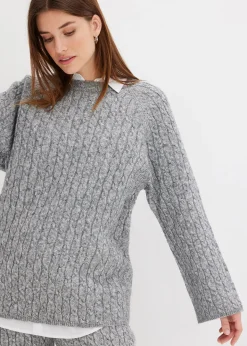 Pull oversize en maille torsadée