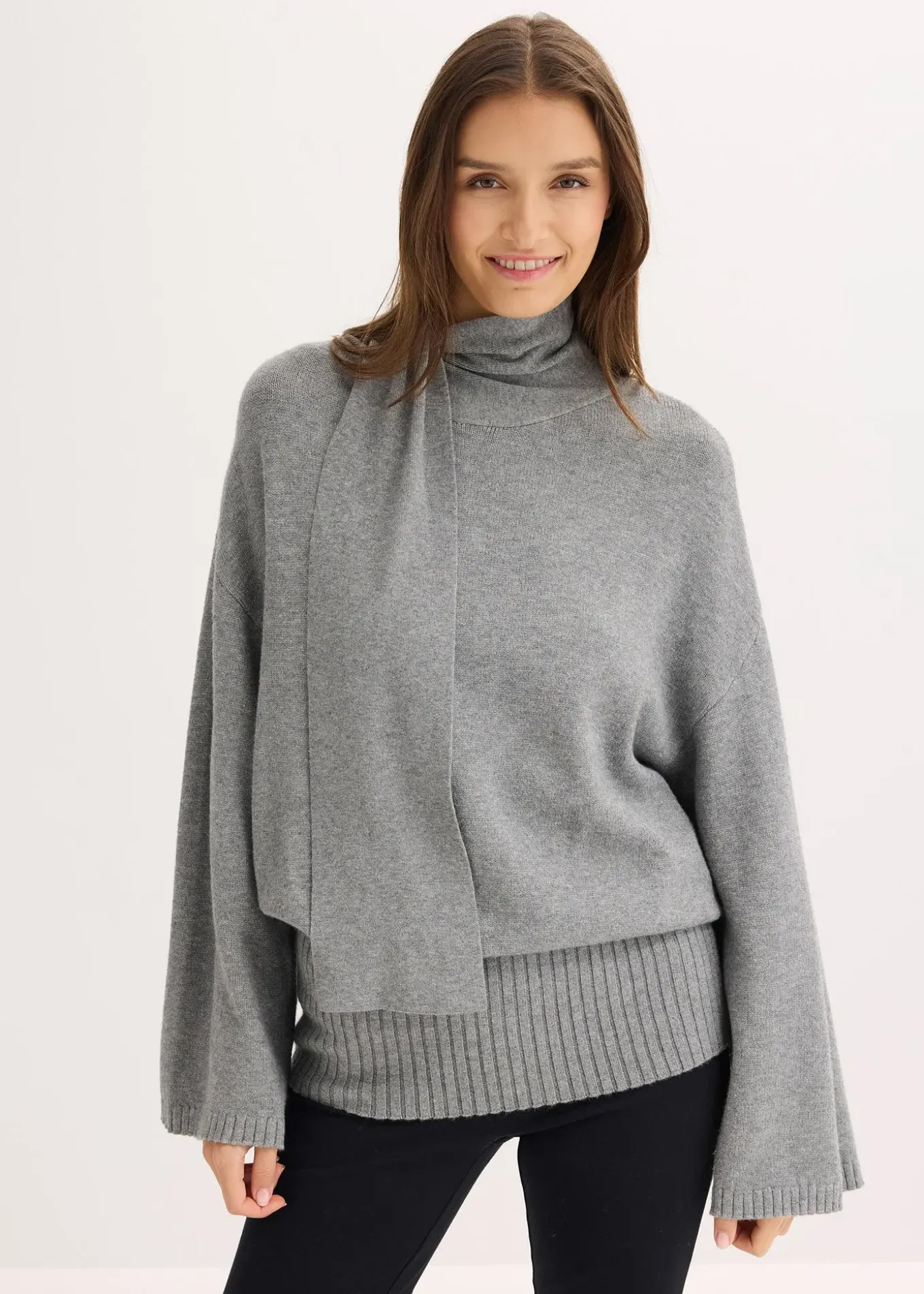 Pull oversize et doux en viscose majoritaire