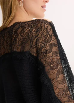 Pull épaules nues avec dentelle