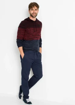 Pull regular en fine maille à capuche