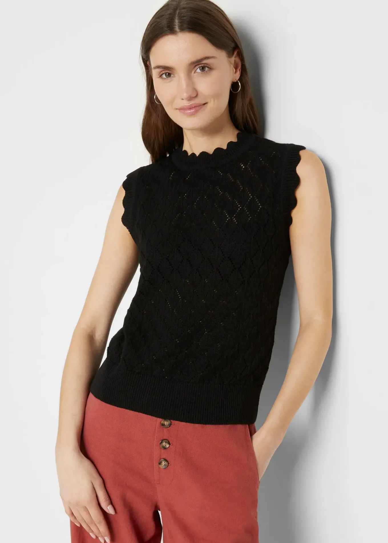 Pull sans manches en maille ajourée