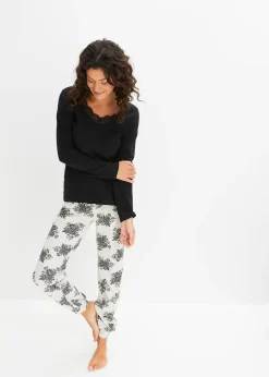 Pyjama à dentelle et poches latérales