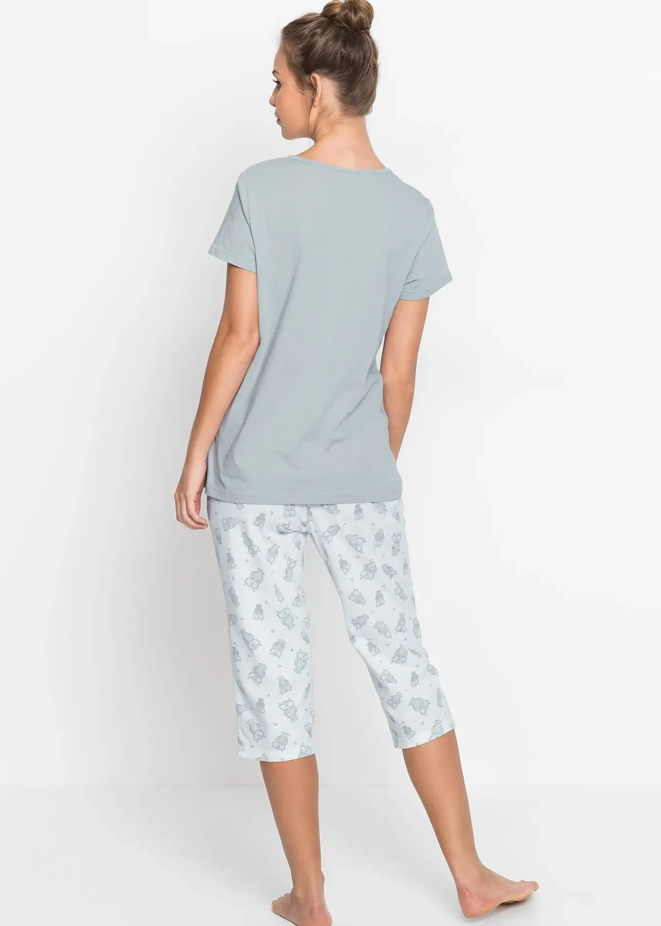 Pyjama avec corsaire et t-shirt