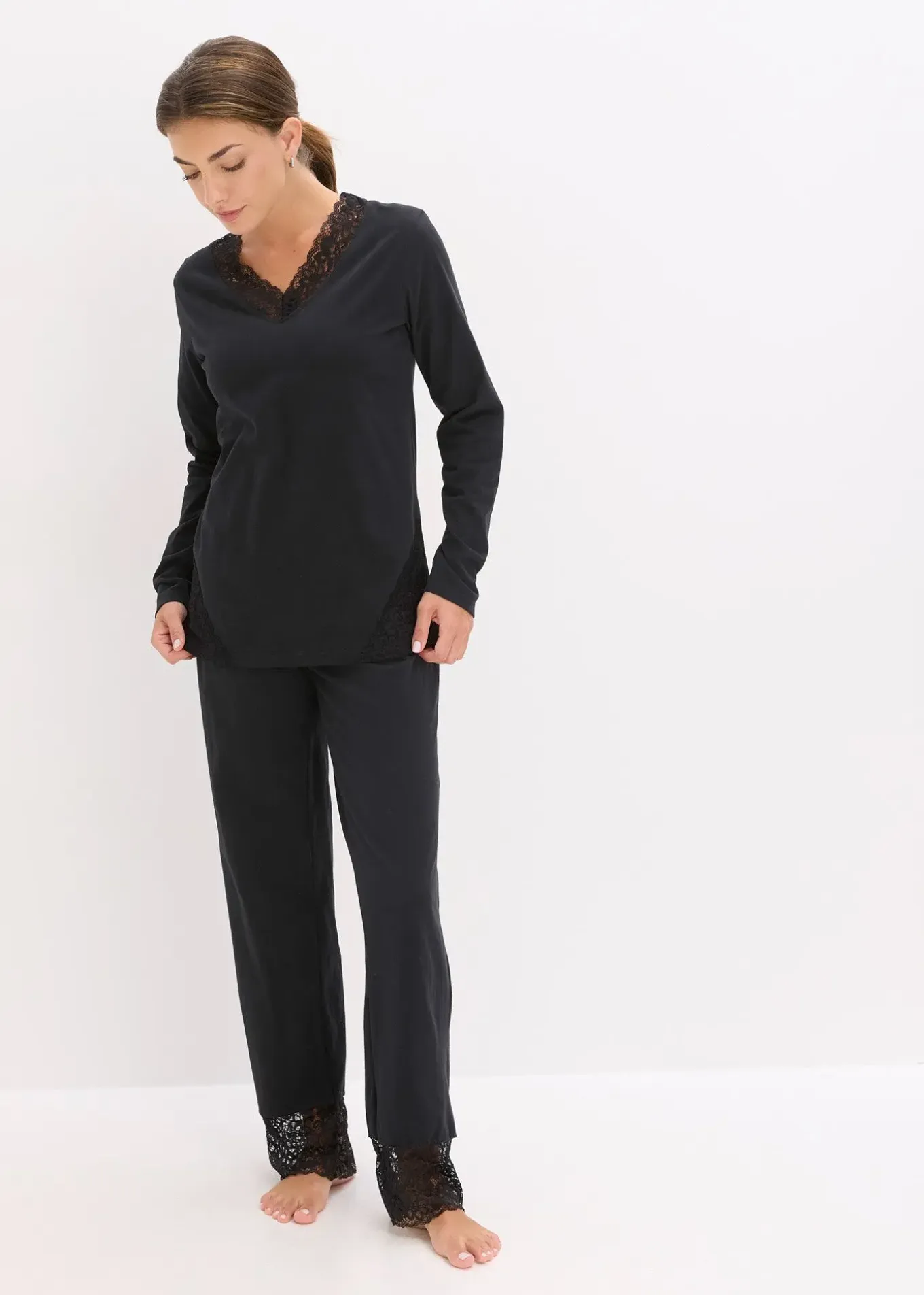 Pyjama avec finitions dentelle