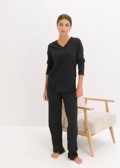 Pyjama avec finitions dentelle