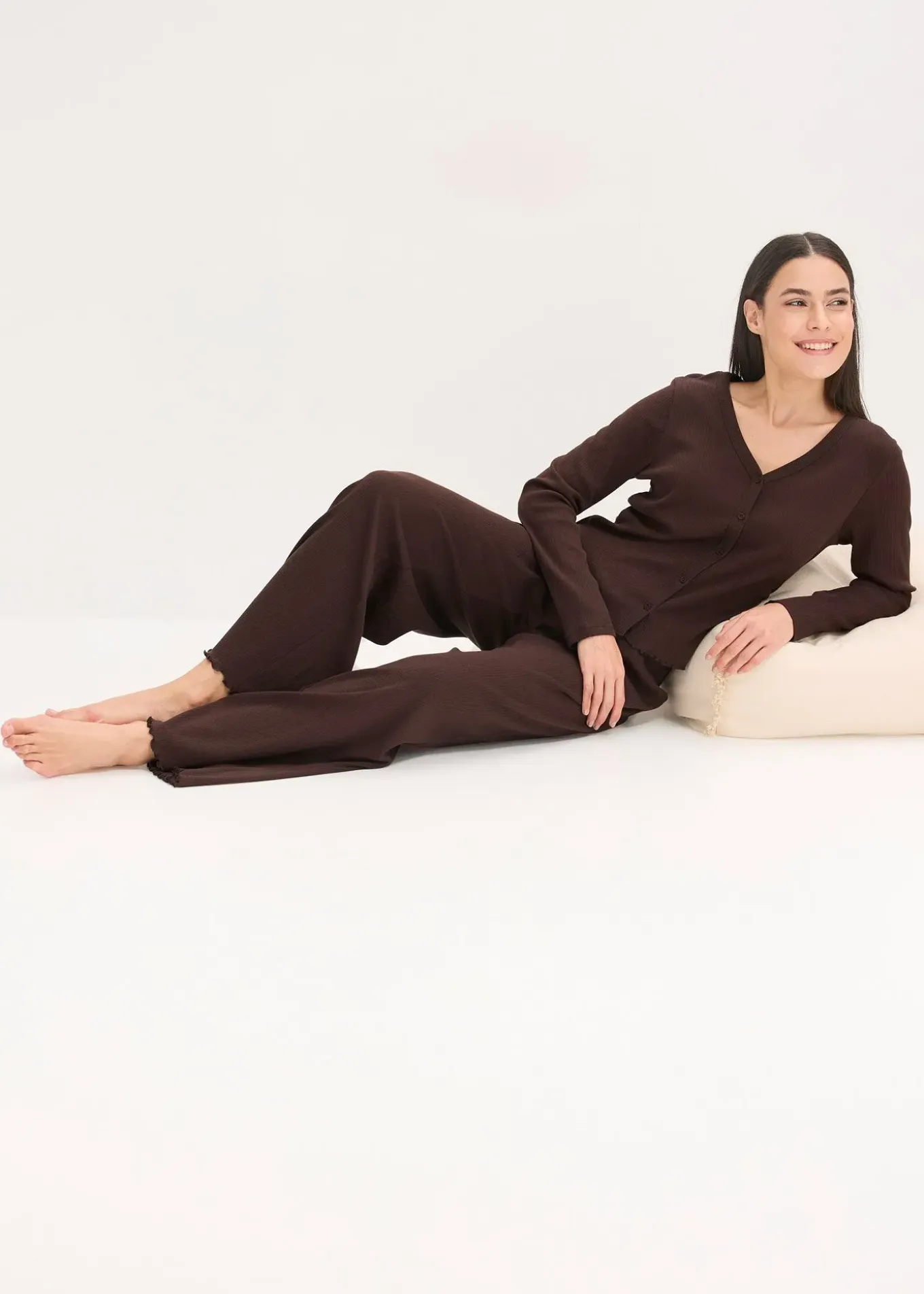 Pyjama boutonné en matière côtelée