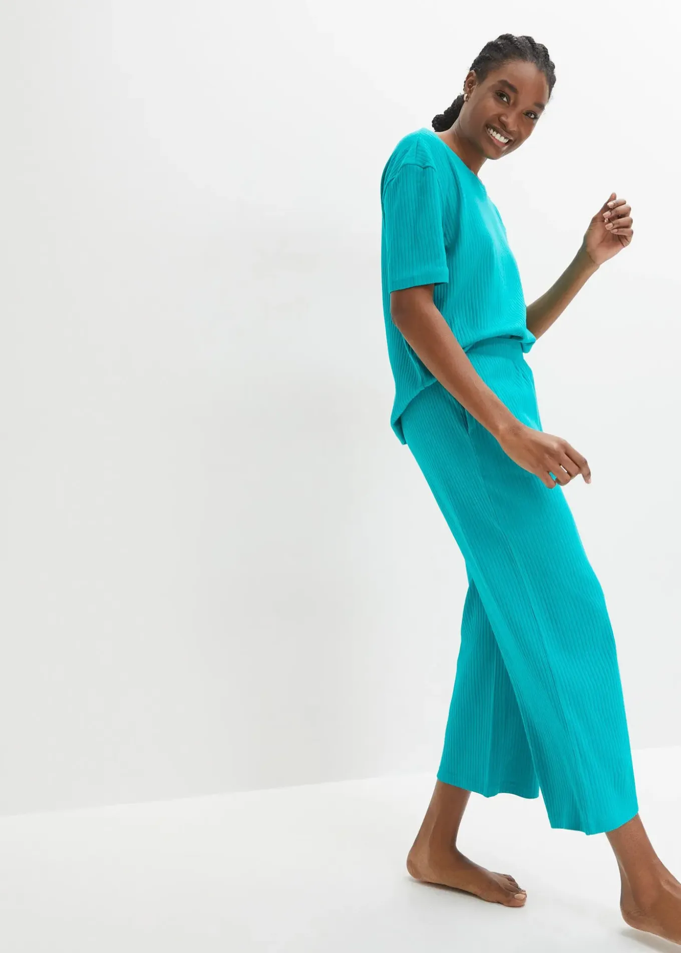 Pyjama côtelé avec pantalon large