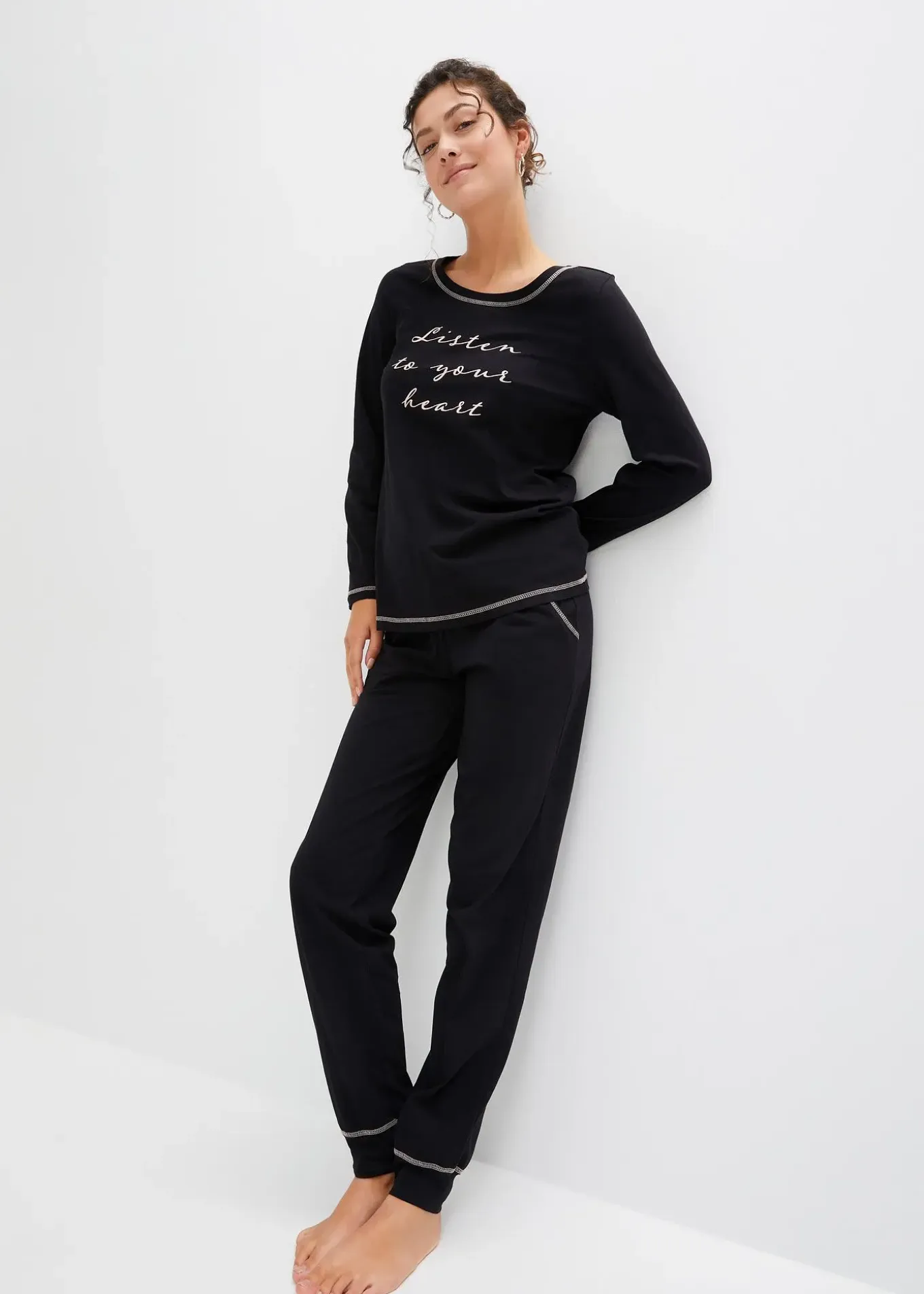 Pyjama doux avec poches latérales