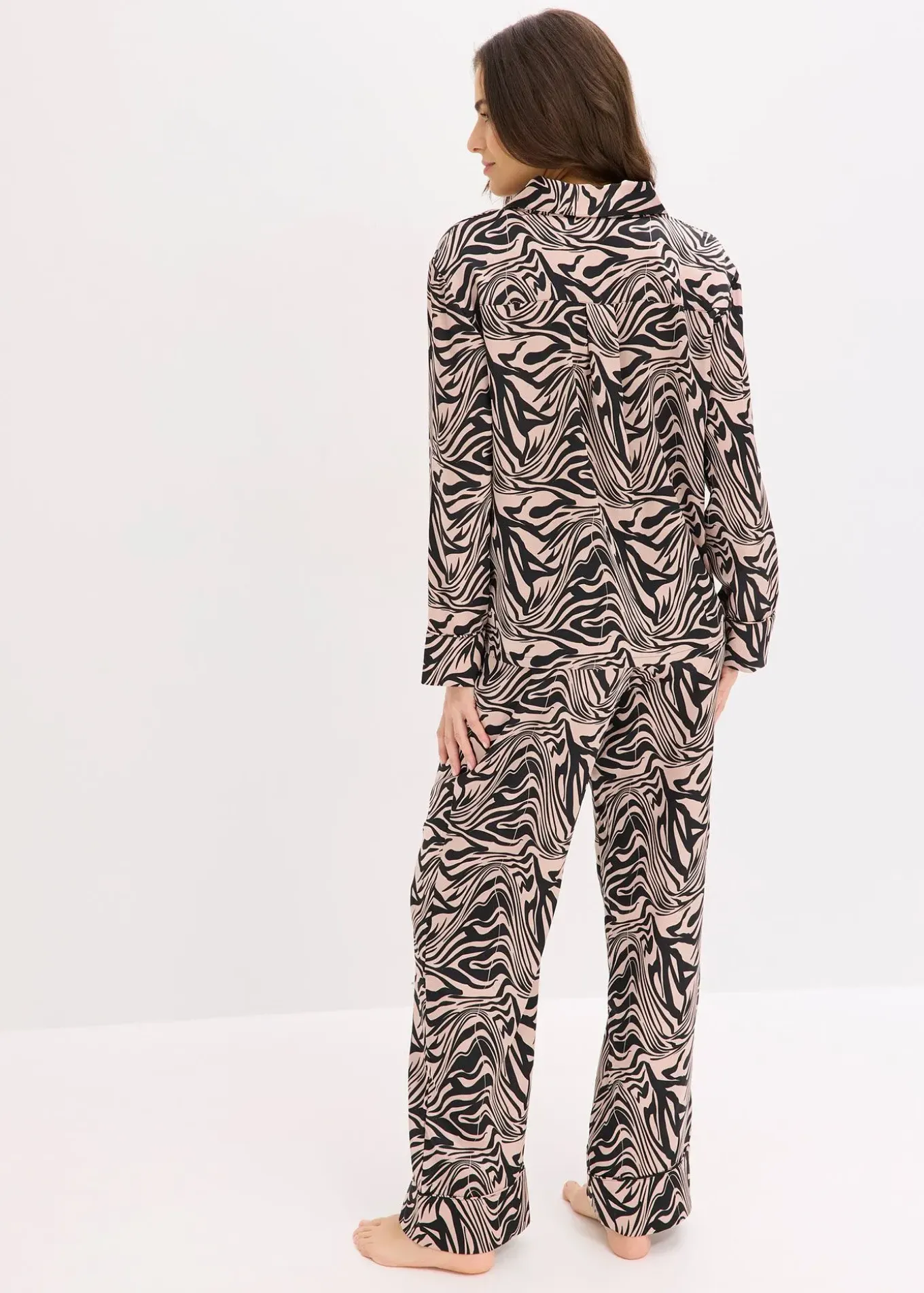 Pyjama tissé en satin