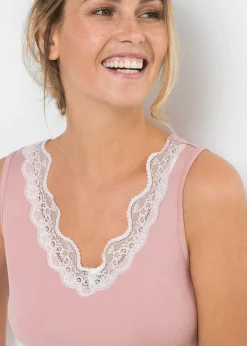 Pyjashort avec une jolie dentelle