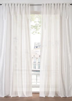 Rideau légèrement brillant, aussi en extra long (1 pce)