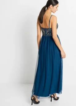 Robe à bretelles ornée de perles brodées