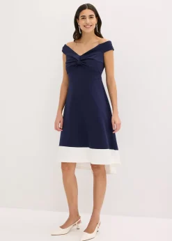 Robe à col Bardot et détail nœud