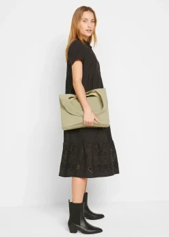 Robe 100% coton avec broderies anglaises