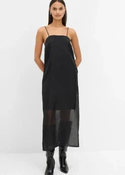 Robe à fines bretelles