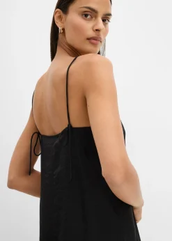 Robe à fines bretelles