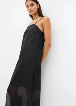 Robe à fines bretelles