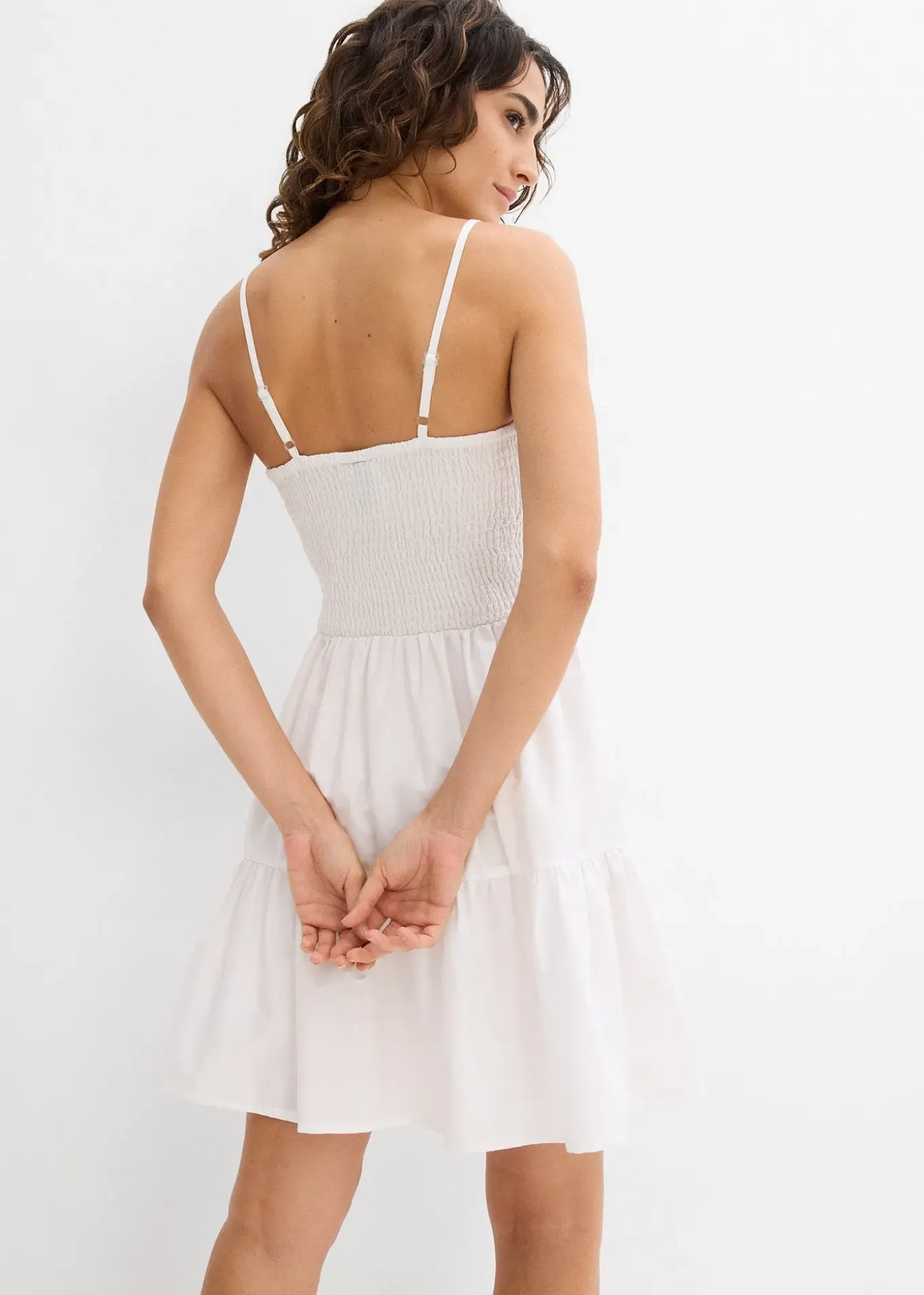 Robe à fines bretelles 100% coton