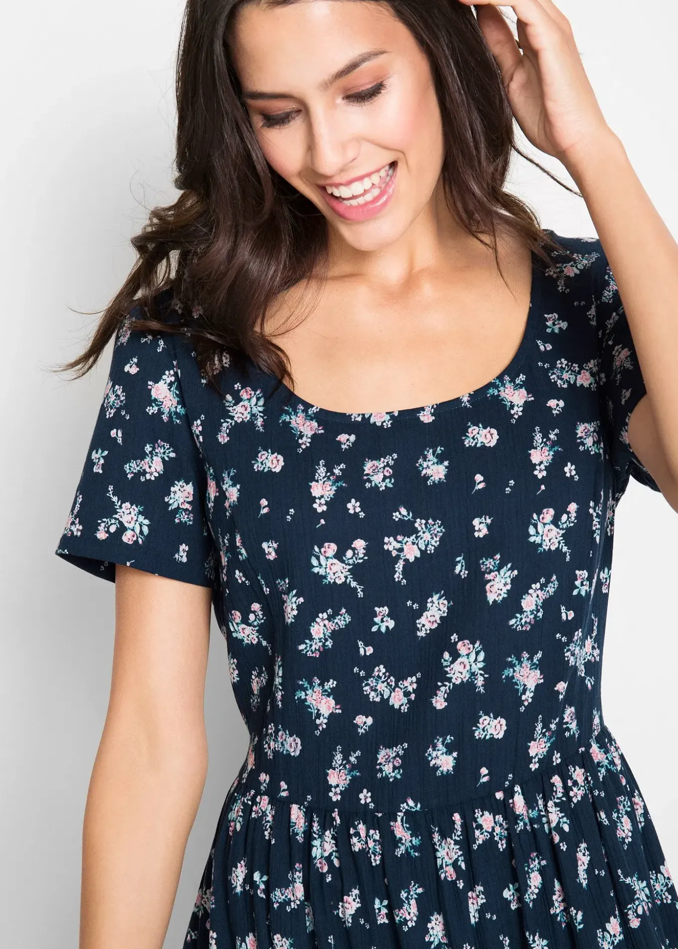 Robe à manches courtes