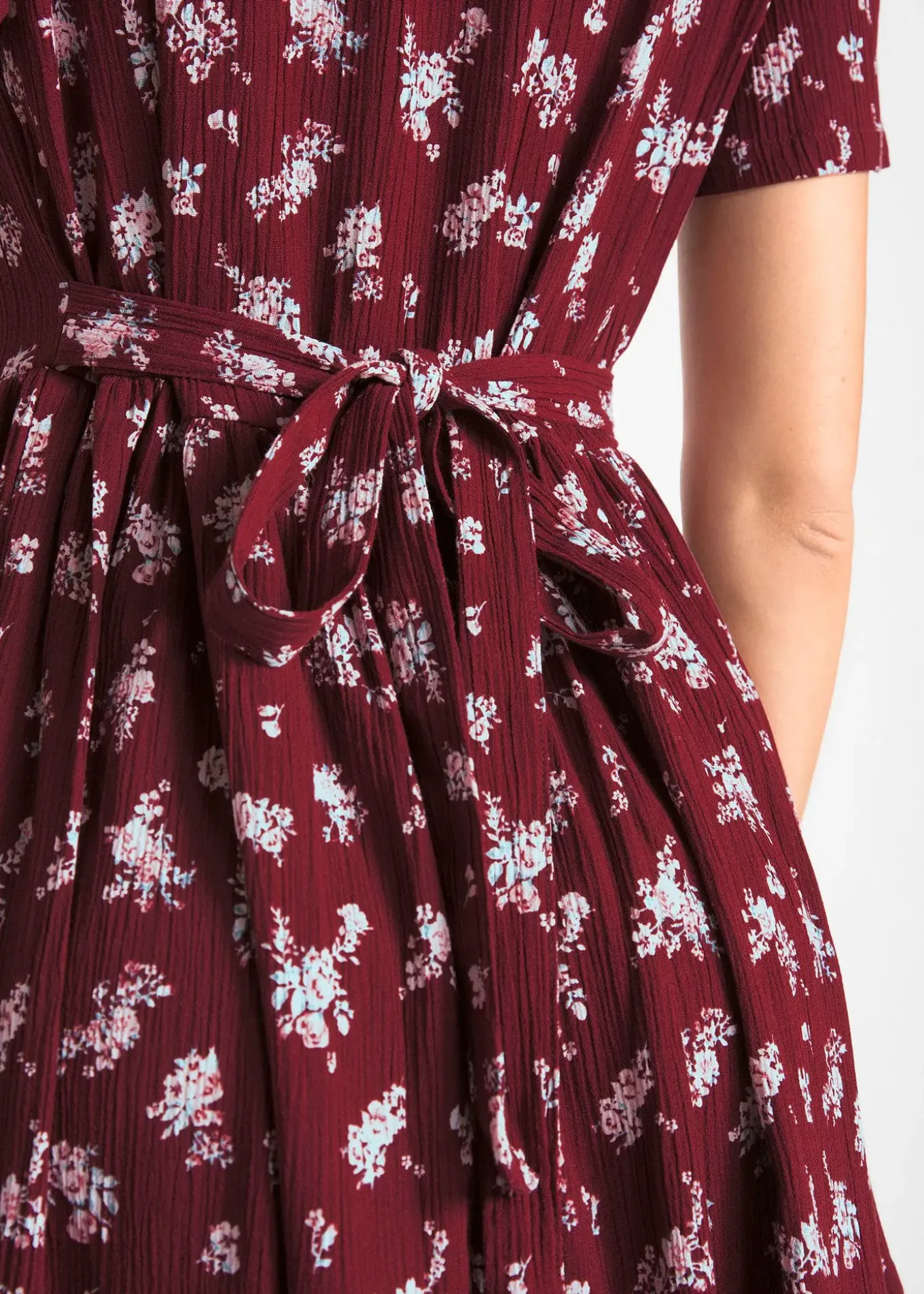 Robe à manches courtes