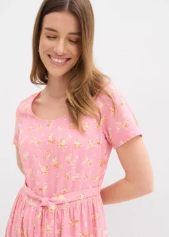 Robe à manches courtes