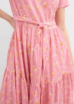 Robe à manches courtes