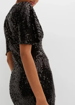 Robe à sequins et décolleté plongeant