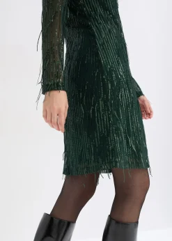 Robe à sequins et franges