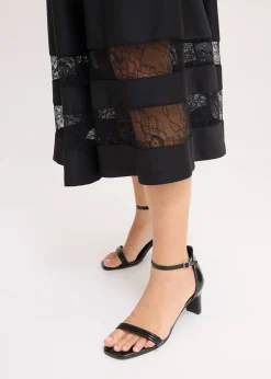 Robe col Bardot avec dentelle