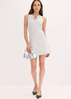 Robe courte à boutons décoratifs