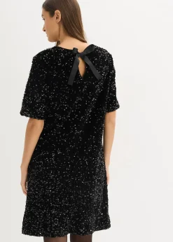 Robe courte à sequins