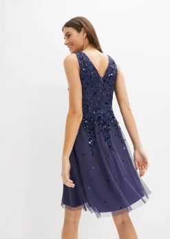 Robe courte à sequins