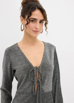 Robe courte brillante avec nœuds