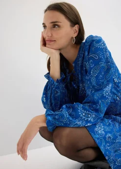 Robe courte en crêpe texturé