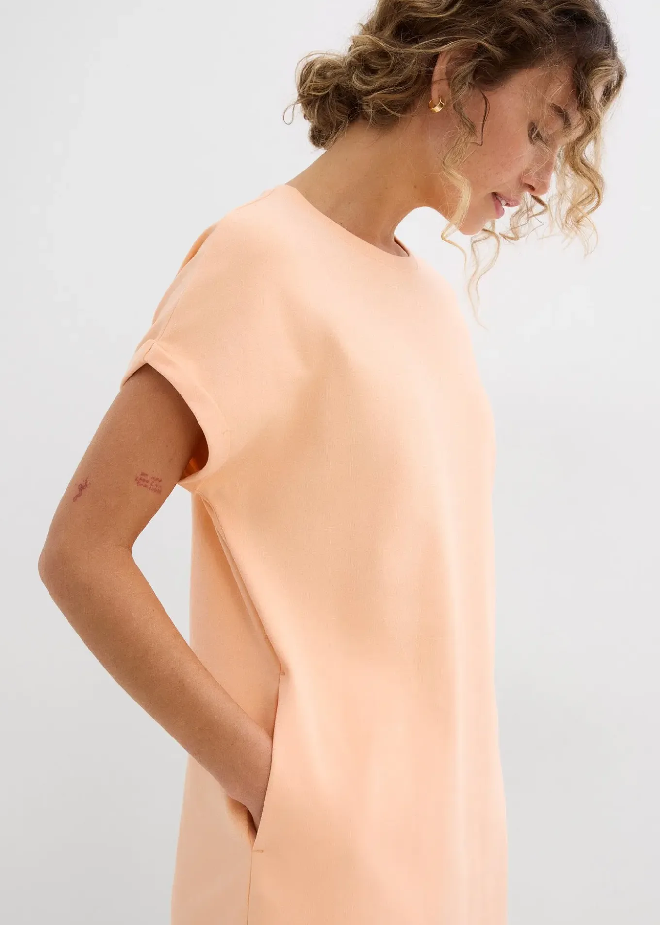 Robe courte en interlock épais