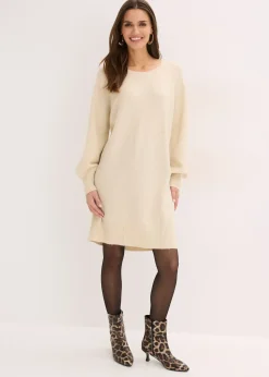 Robe courte en maille