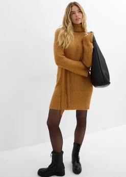 Robe courte en maille côtelée à col roulé