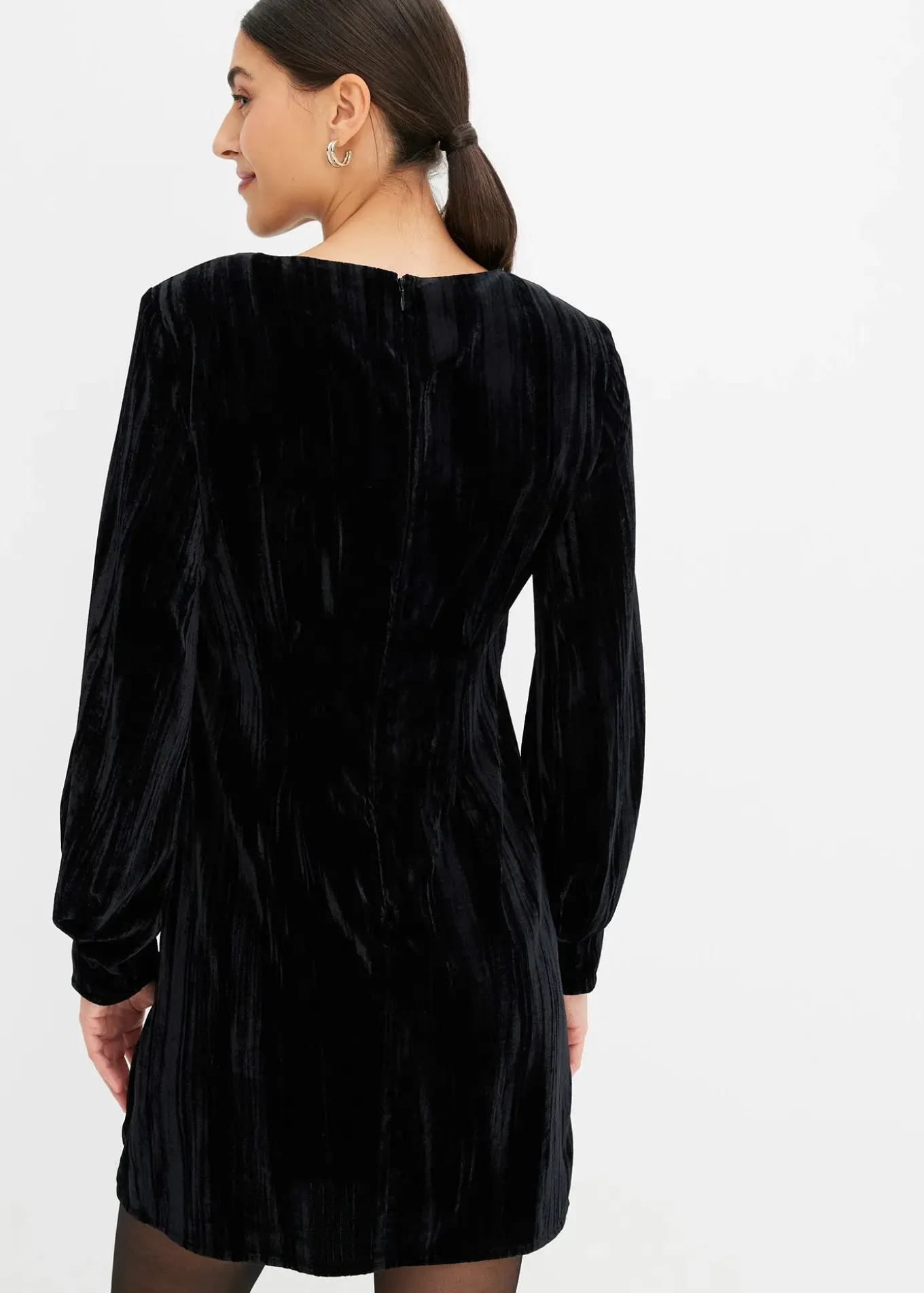 Robe courte en velours