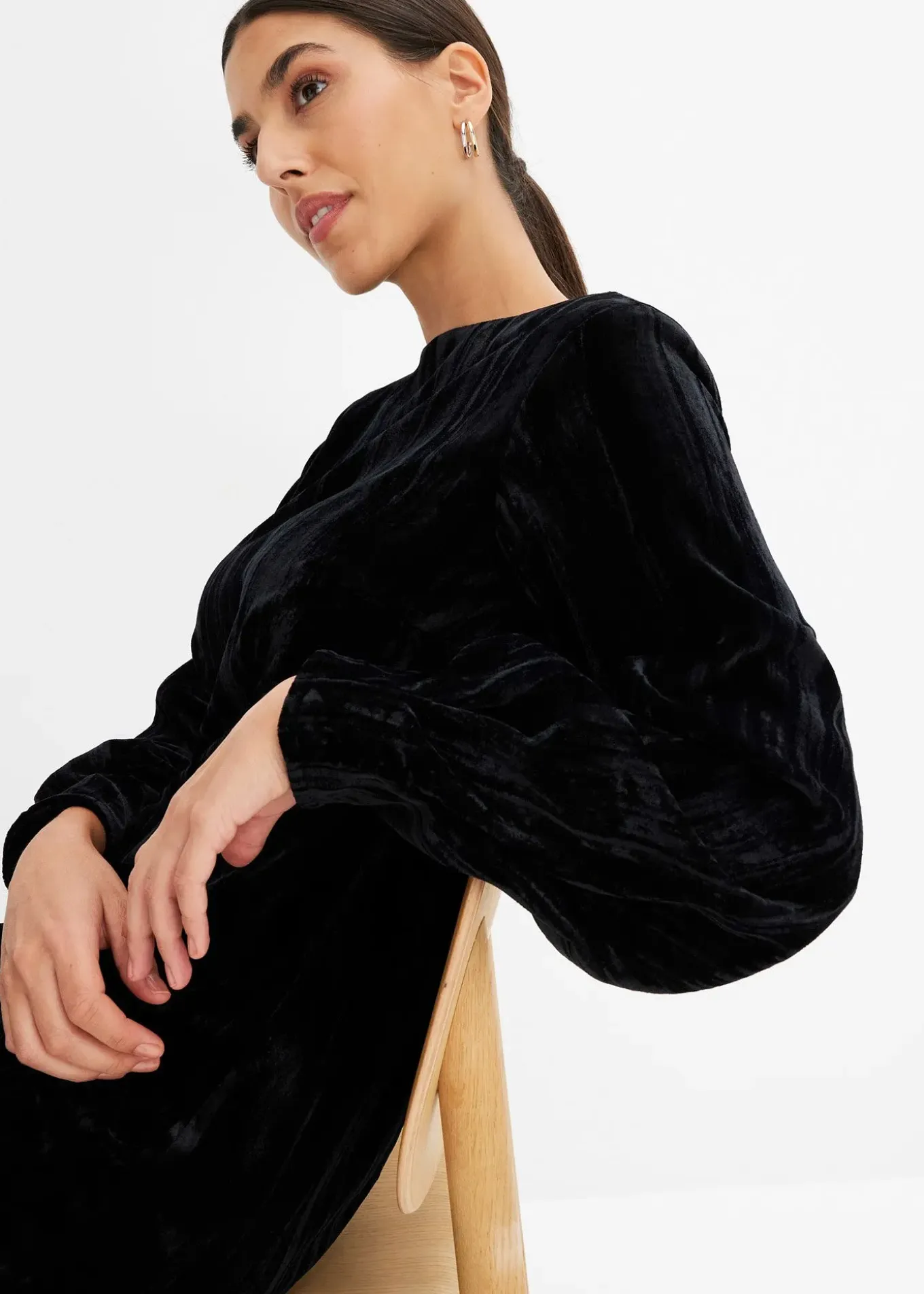 Robe courte en velours