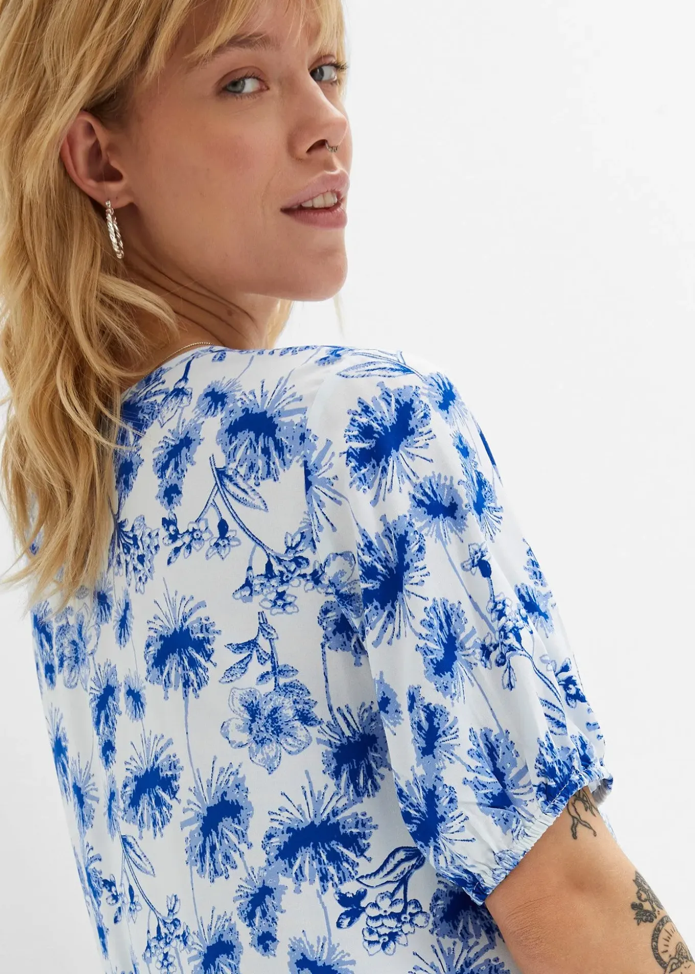 Robe courte en viscose