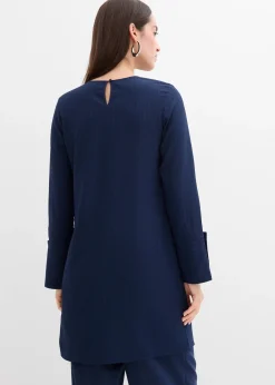 Robe courte et texturée