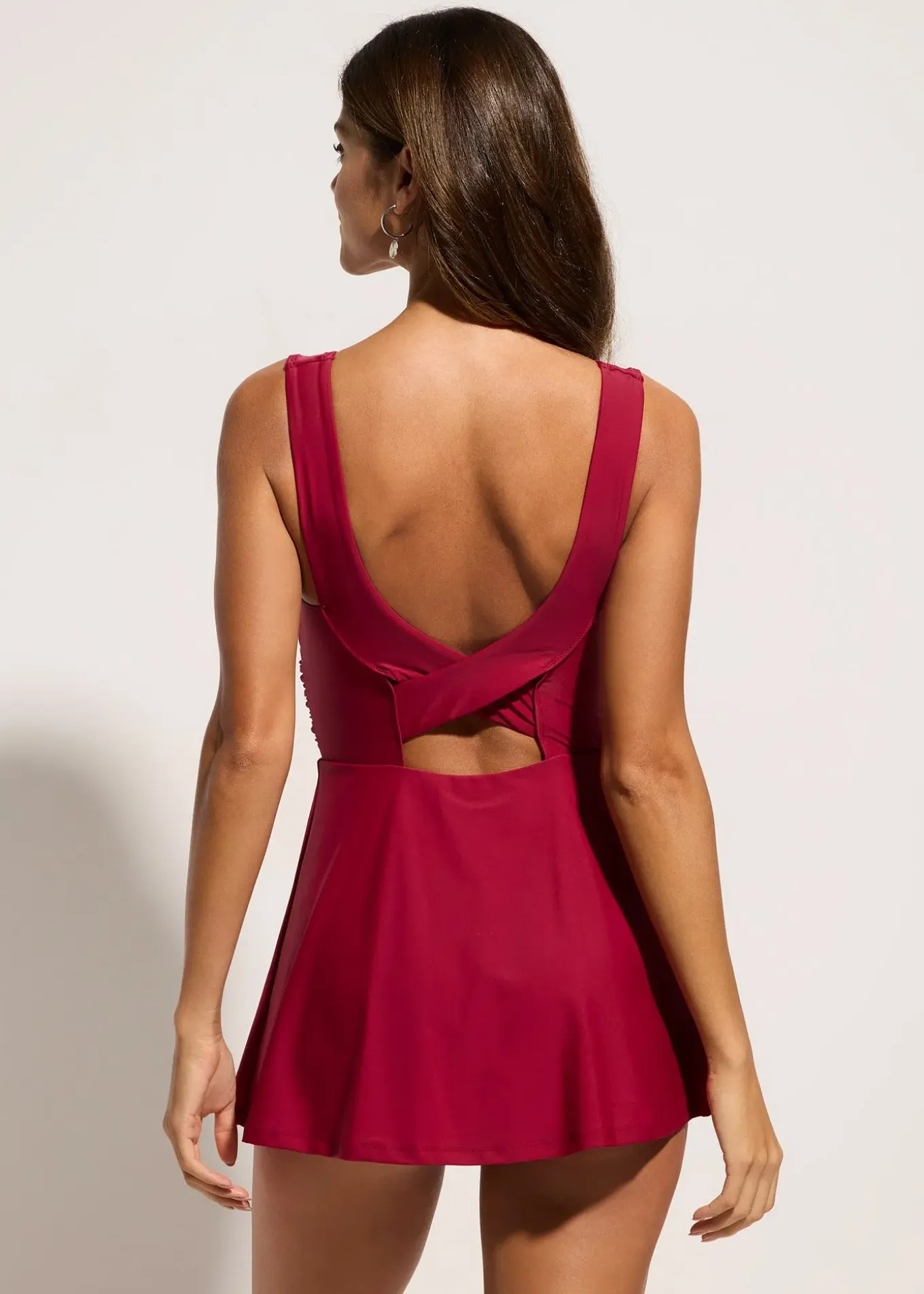 Robe de bain à bretelles croisées