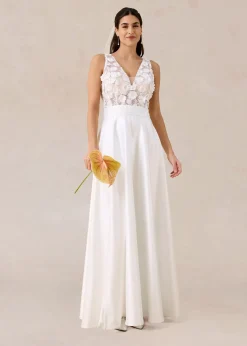 Robe de mariée en satin brillant avec application de fleurs