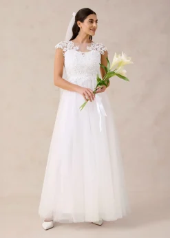 Robe de mariée en tulle délicat et dentelle