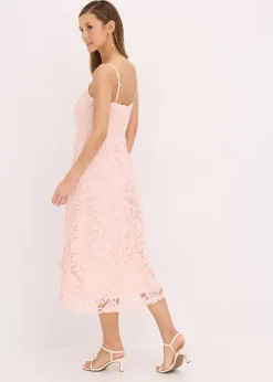 Robe en dentelle à bretelles