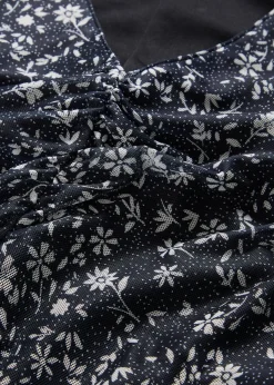 Robe en jersey et mesh fin