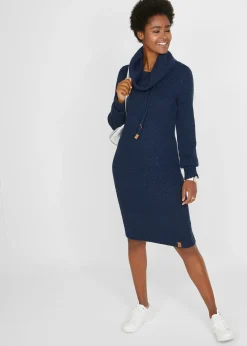 Robe en maille à col châle