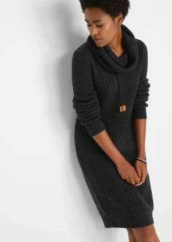 Robe en maille à col châle