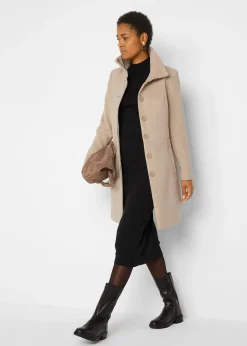 Robe en maille à col montant